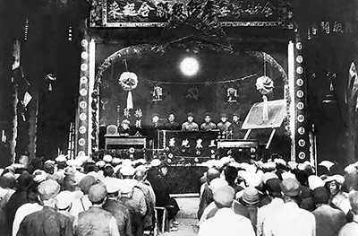 中华工农兵苏维埃第一次全国代表大会现场。
